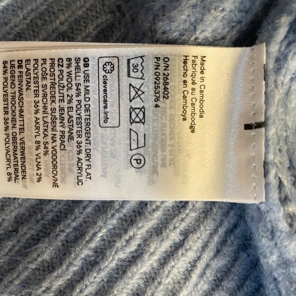 H&M Blue Knit Sweater - Size Small - Picture 6 of 6